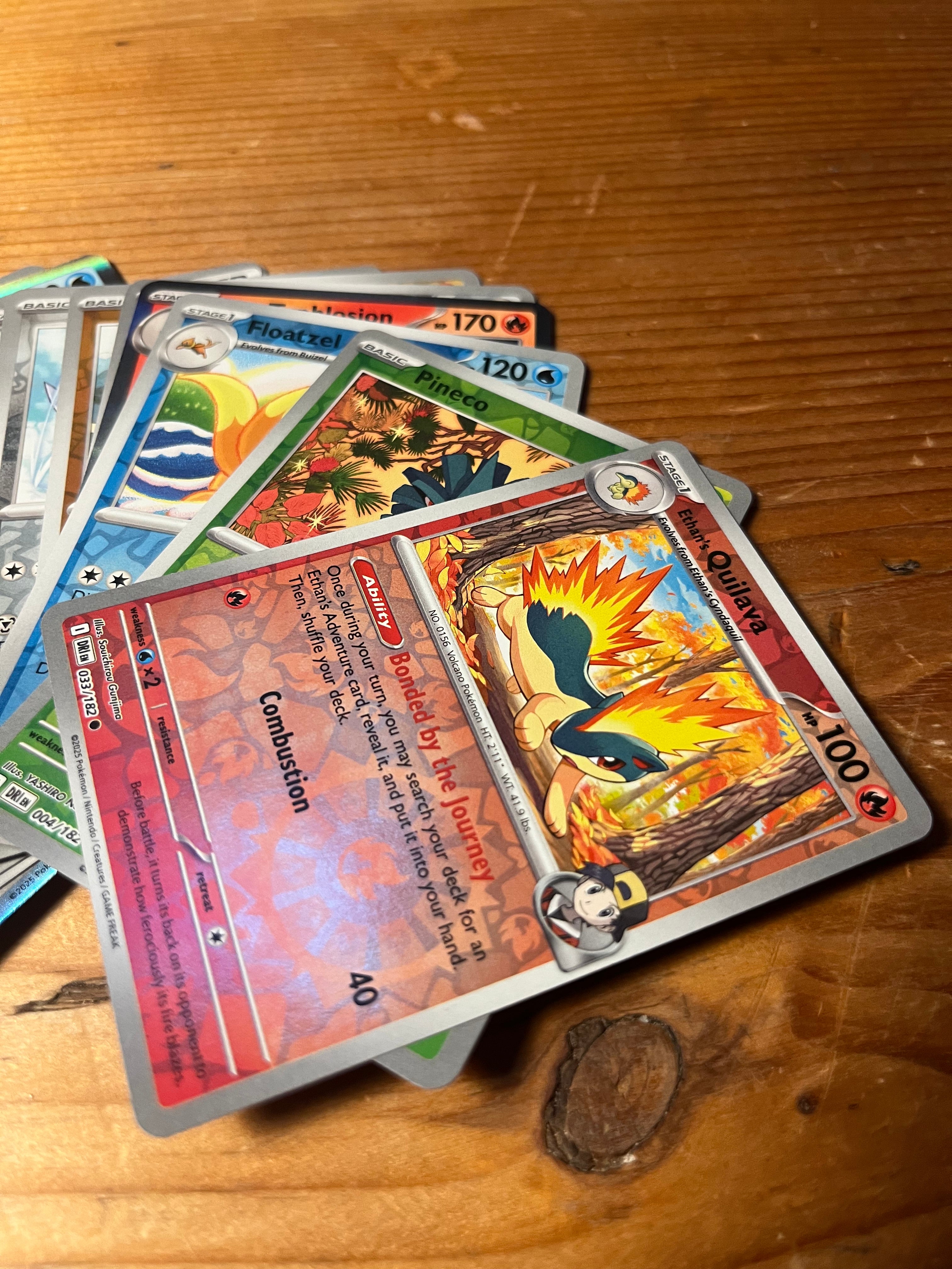 Pokemon Destined Rivals Holo und Rerverse Bulk